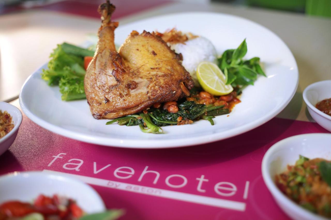 Favehotel Rungkut Surabaya Exterior photo