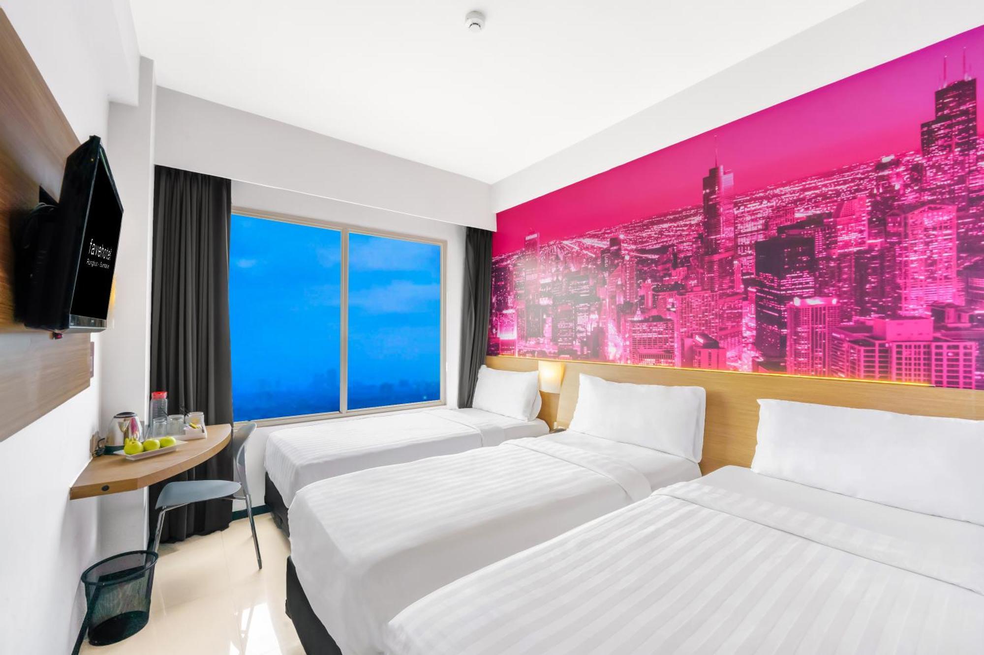 Favehotel Rungkut Surabaya Exterior photo